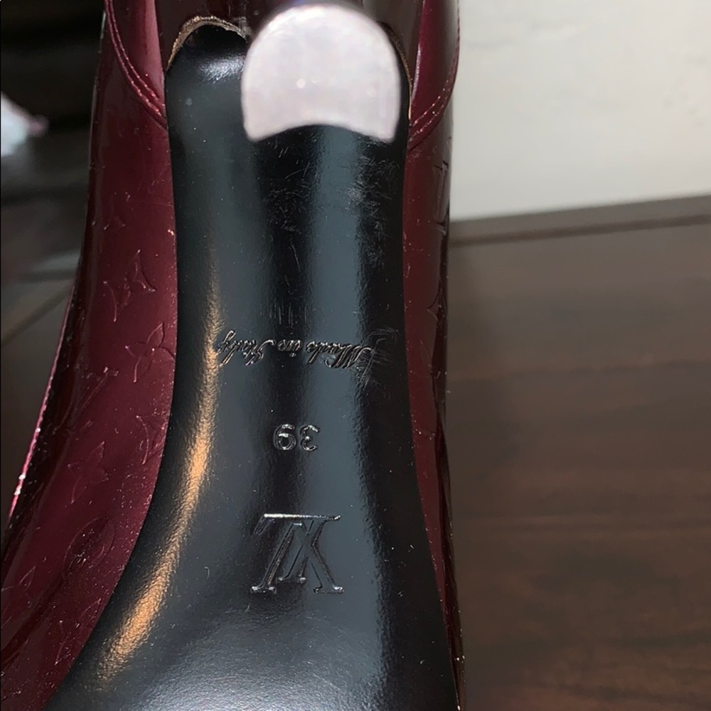 Authentic Louis Vuitton heels size 39 - Picture 7 of 8